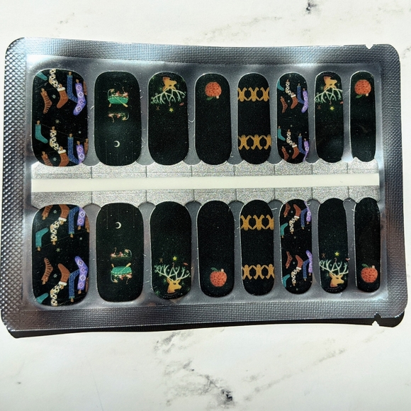 Nails at Play Other - 5 for $15 Nail Wraps- Christmas Eve